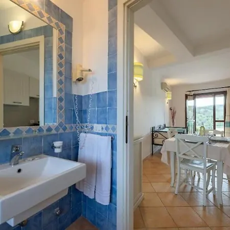 Apartamento Il Mirto Appartamenti, Ac E Wifi, Gallura
