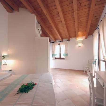Apartamento Il Mirto Appartamenti, Ac E Wifi, Gallura Vignola Mare