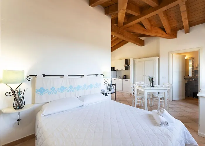 公寓 Il Mirto Appartamenti, Ac E Wifi, Gallura