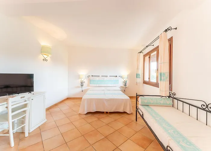 Il Mirto Appartamenti, Ac E Wifi, Gallura *